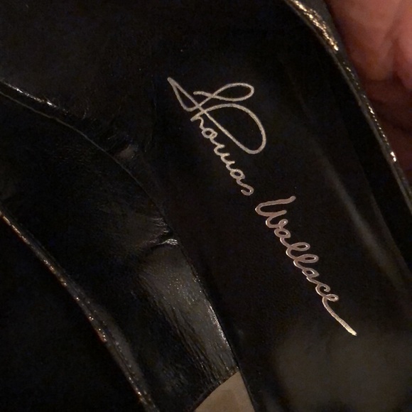 THOMAS WALLACE Black gold heels, good condition - Picture 7 of 8